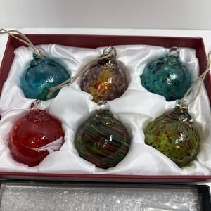Lot of 6 Hand Blown Art Glass Ball Ornaments 2.5" Confetti Swirl Green Blue Red